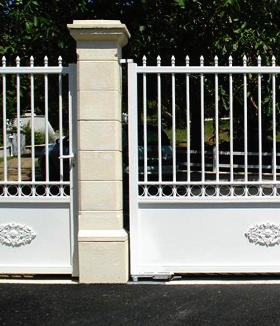 Porte garage sectionnelle – Miroiterie Midi Pyrénées